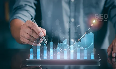 Darstellung einer positiven Entwicklung von SEO Kennzahlen