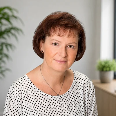 Elvira Linß