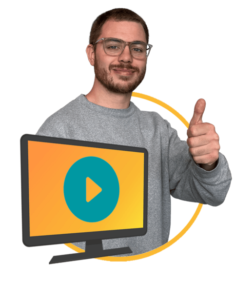 SEO-Experte vor einem Bildschirm mit SEO-Webiinar