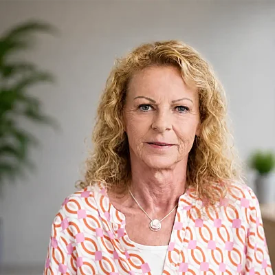 Susanne Warner